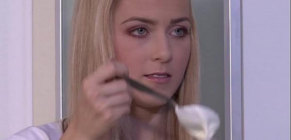 He finds lesbian mom girl fucking scene